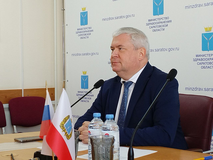 Жителей саратовских сел обеспечивают доступной медицинской помощью рядом с домом